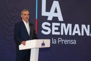 Abinader sobre solicitud de suspender La Semanal:  «continuaremos para rendir cuentas a la población»