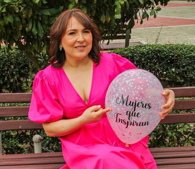 Emelyn Baldera anuncia Premio Mujeres que Inspiran