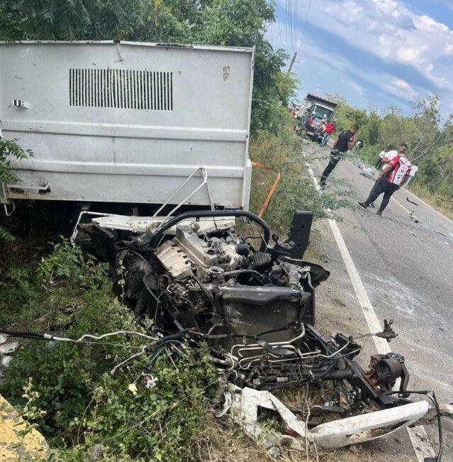 Mueren tres personas en un accidente de tránsito en carretera de Montecristi