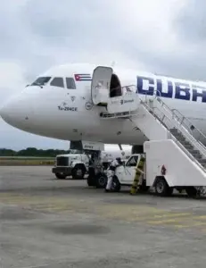 Aviones de Cuba sin combustible