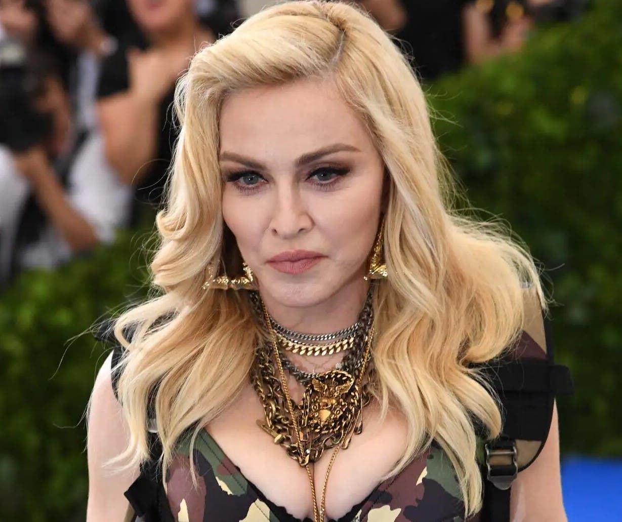 Madonna rinde tributo a sus amigos fallecidos