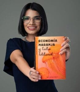 Keila González Báez publica nuevo libro