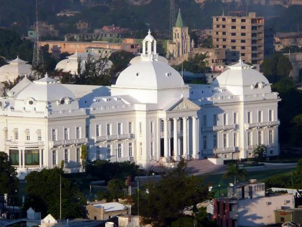 Se constituye oficialmente el Consejo Presidencial encargado de la transición en Haití