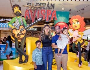 Downtown Center inaugura “Avispatrópolis”