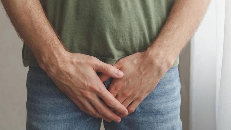 Candidiasis en hombres: La infección que causa comezón y enrojecimiento en el pene