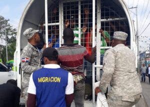 Informe EE.UU. señala el país vulneró derechos de haitianos