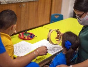 Transferencia a Educación fortalece al CAID