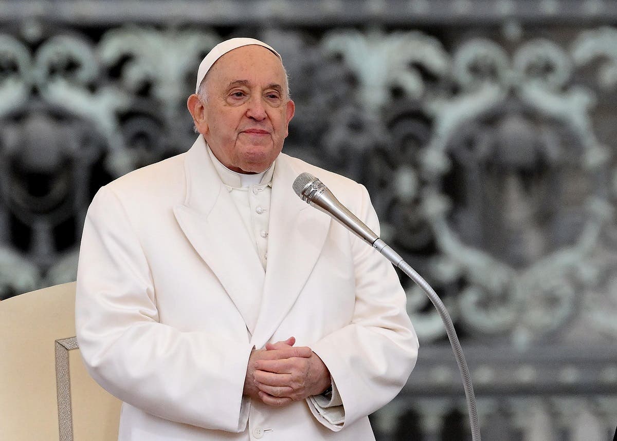 El papa: “Los ancianos no deben ser dejados solos sino vivir en familia»