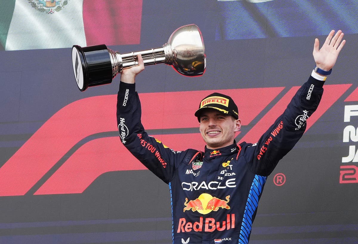 Verstappen lidera otro doblete con ‘Checo’ y Sainz mantiene su sensacional racha en Japón