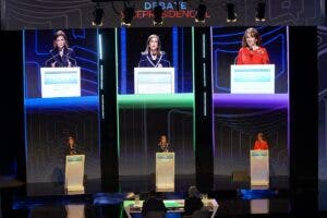 Contraste de ideas matizan primer debate candidatas a Vicepresidencia