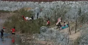 “No nos escuchan»: EE.UU. ignora el miedo de los migrantes en la frontera a ser deportados