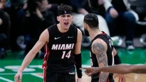 Miami Heat empata serie con los Celtics; Herro carga con ofensiva