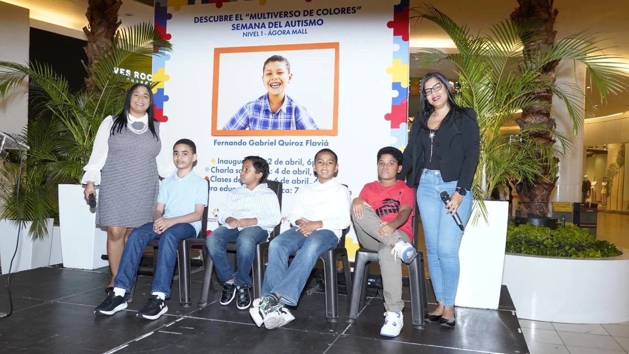 Los emotivos discursos de 4 niños con autismo