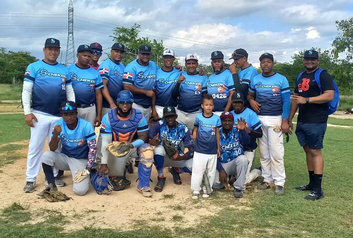 Scheker Ortiz clasifica a semifinal torneo Viejas Glorias