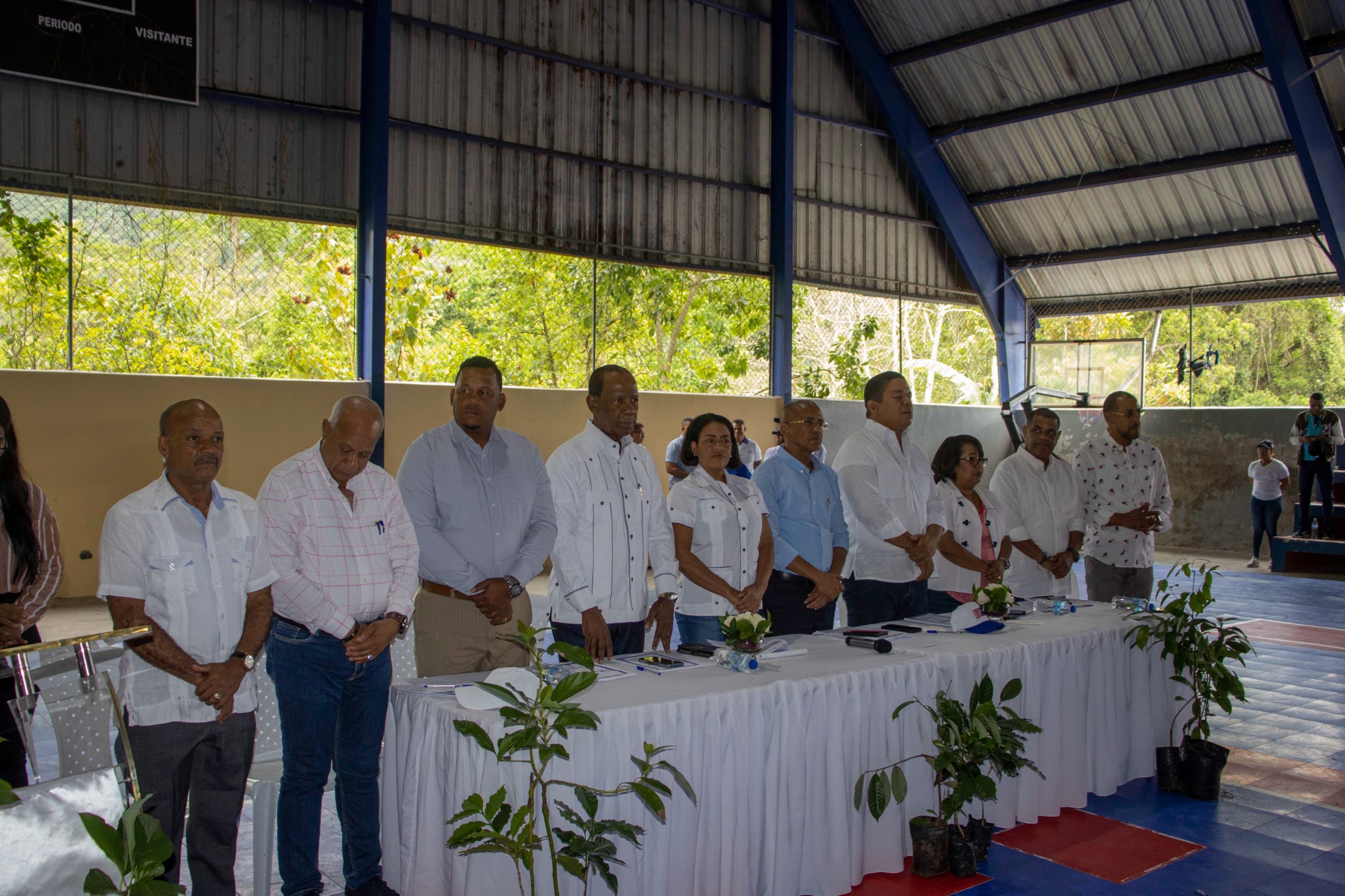 UTEPDA realiza encuentro de socialización con beneficiarios de Barahona