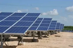 Japón dona a Cuba 20 millones de dólares para instalar un parque fotovoltaico