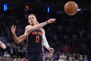 Donte DiVincenzo encesta un triple que da segundo triunfo a Knicks