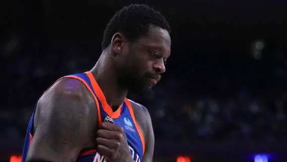 Julius Randle tendrá una cirugía que pone fin a su temporada