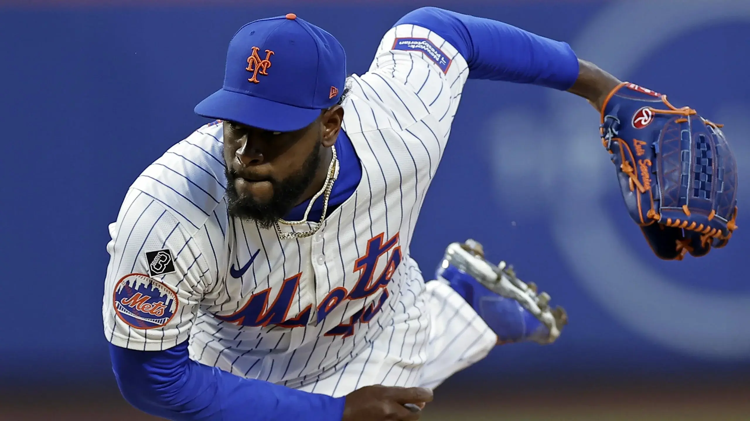 Severino, Alonso brillan y Mets frenan racha de Kansas City