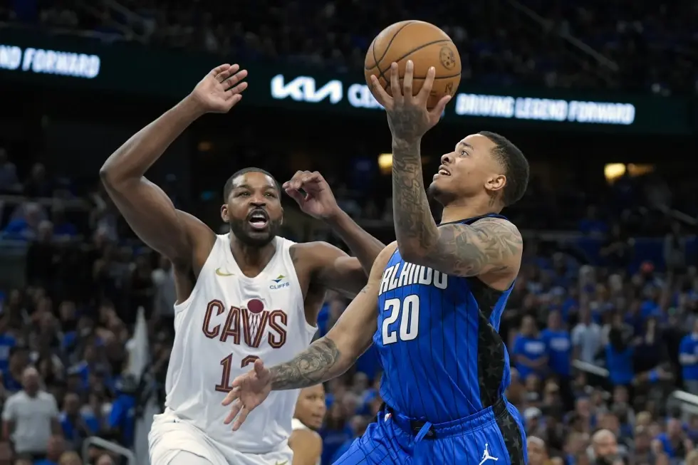 Orlando coloca serie 2-2 ante Cavaliers; Celtics dominan a Miami; Oklahoma cerca de avanzar