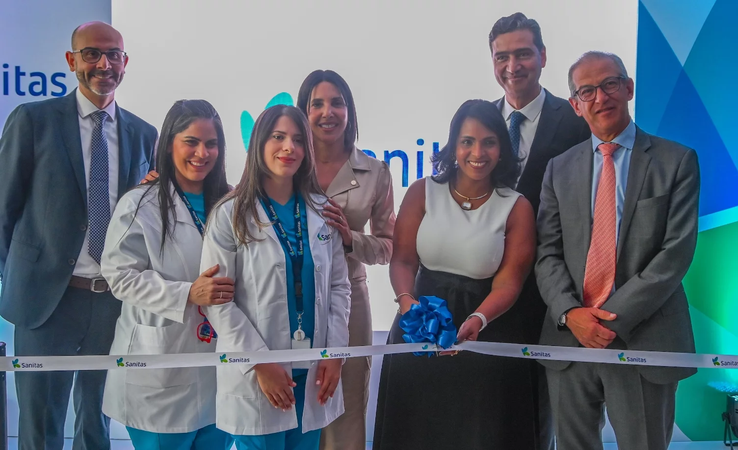 Sanitas abre su segundo centro médico en el país