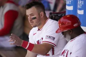 Mike Trout está sano y produciendo para los Angelinos