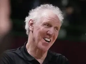 Falleció Bill Walton, leyenda del baloncesto a los 71 años