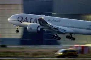 Ocho pasajeros hospitalizados en Dublín por turbulencias en un vuelo desde Doha