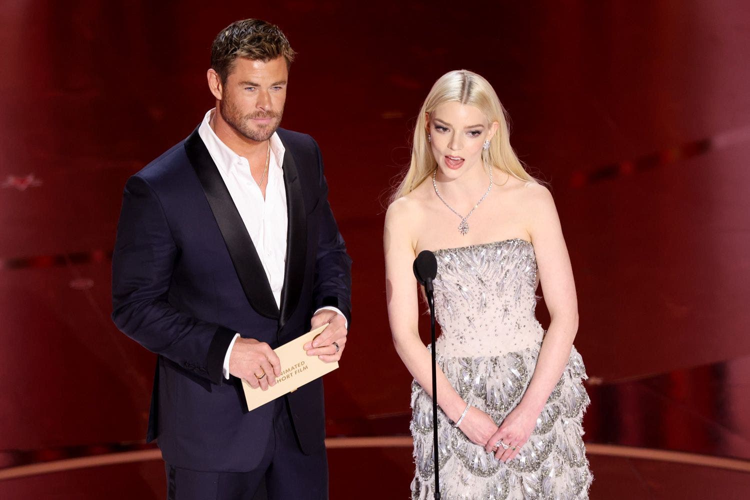 Chris Hemsworth y Anya Taylor-Joy arrasan en la alfombra roja de Cannes