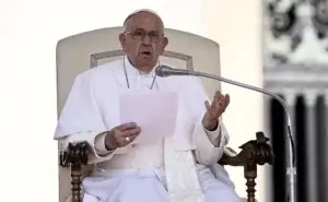 El papa lamenta que un bien común como el agua se use para la explotación o extorsión