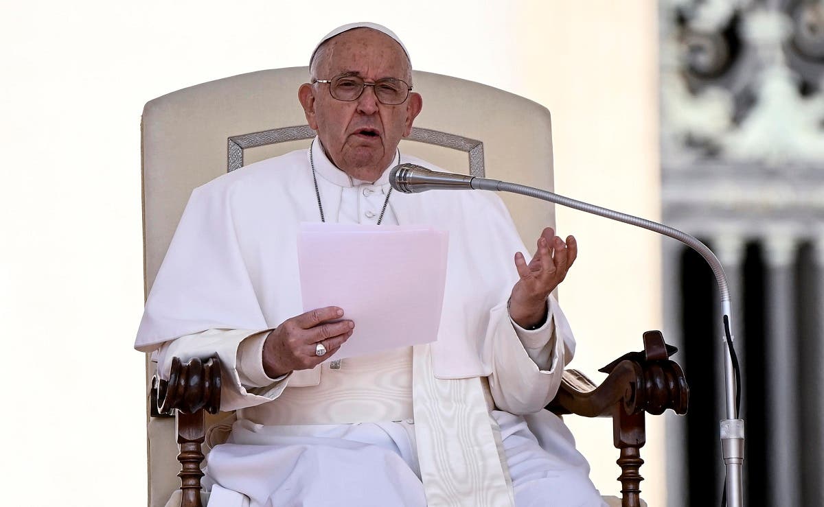 El papa Francisco dice que críticas de obispos conservadores tienen “una actitud suicida»
