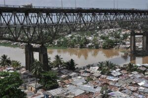 Puente de “La 17” requiere de un estudio exhaustivo