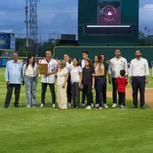 Green y Light Blue comanda jornada de ASL