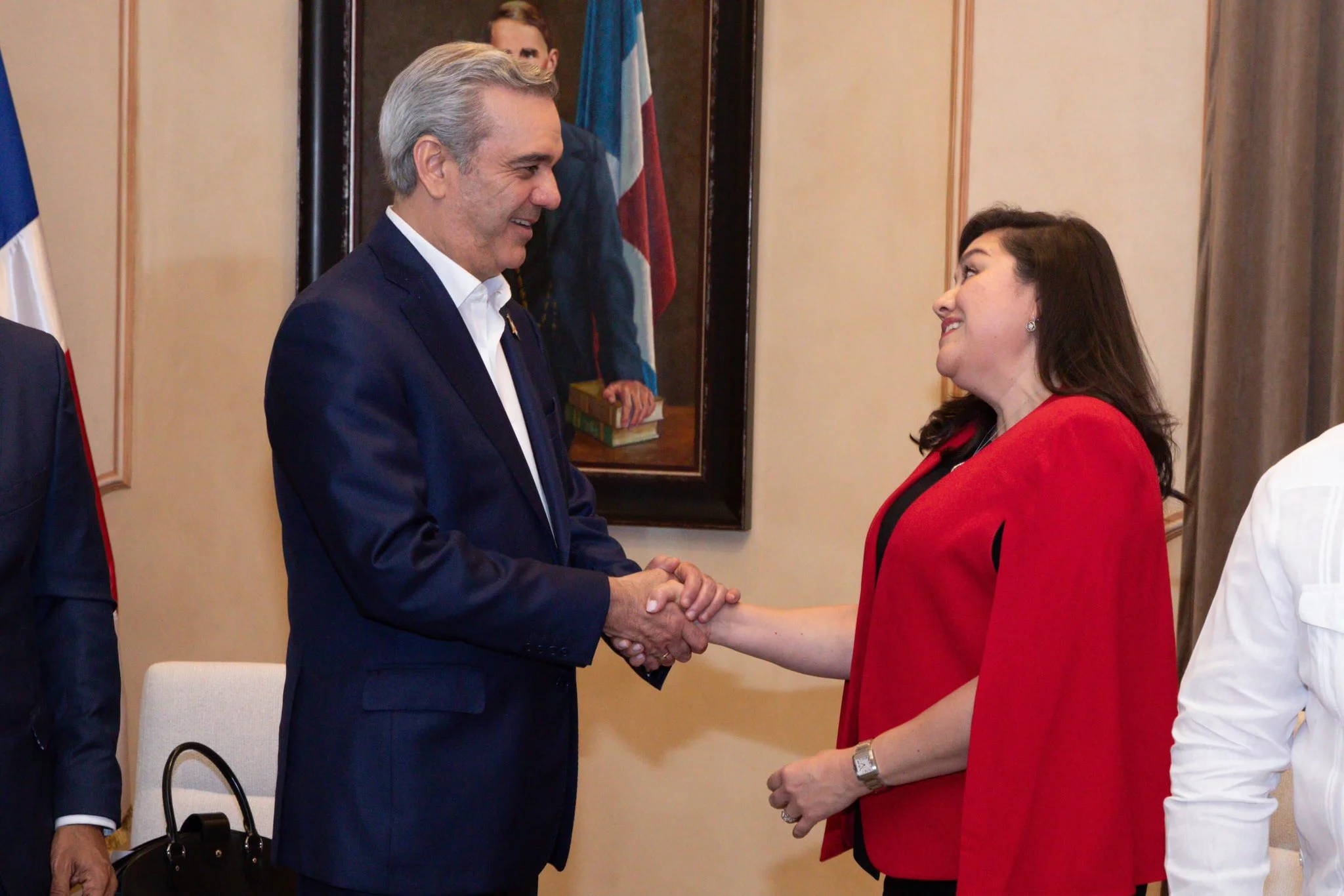 Embajada de EEUU felicita a Abinader tras su triunfo en las elecciones del domingo