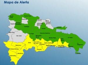 COE mantiene 25 provincias en alerta por la incidencia de una vaguada