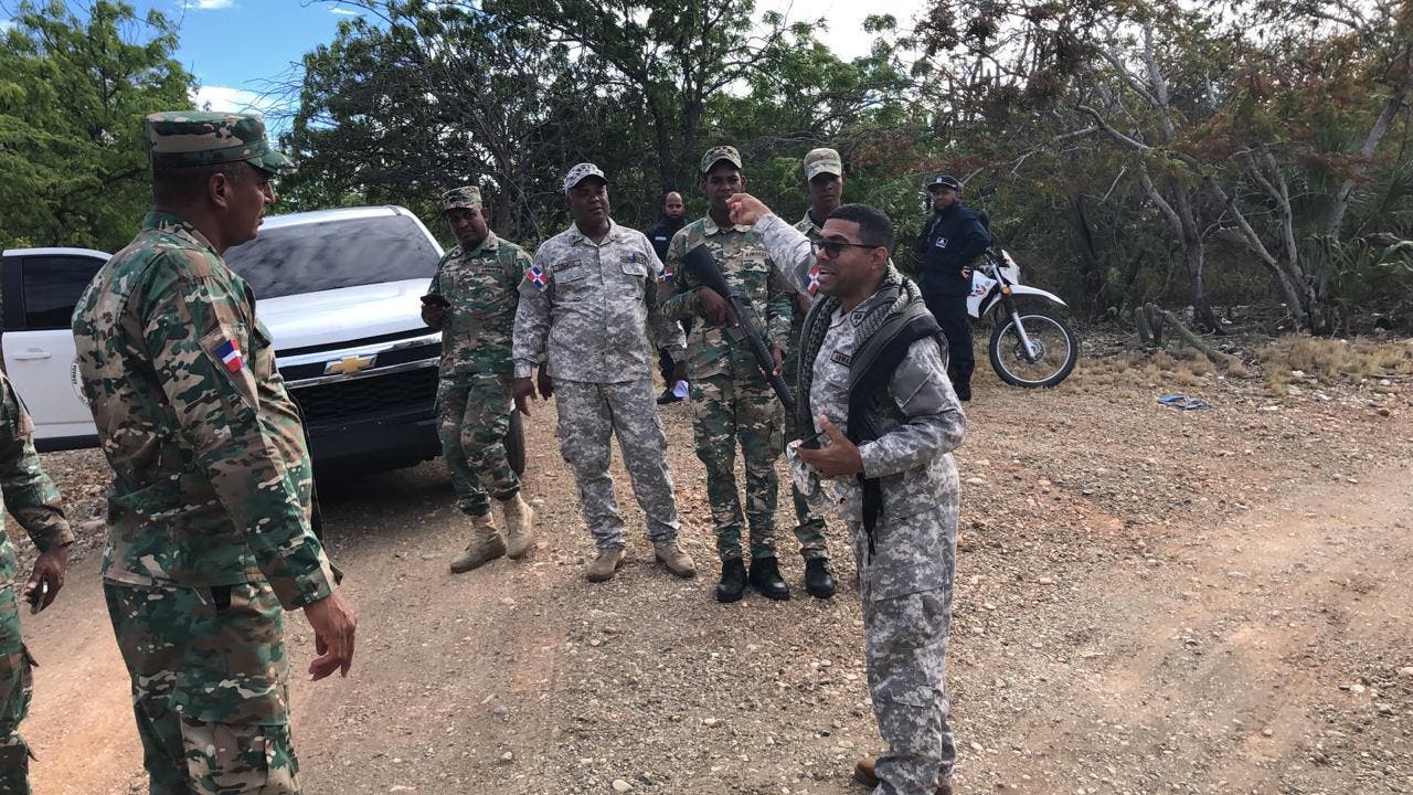 Medio Ambiente refuerza la vigilancia militar en las Dunas de Baní