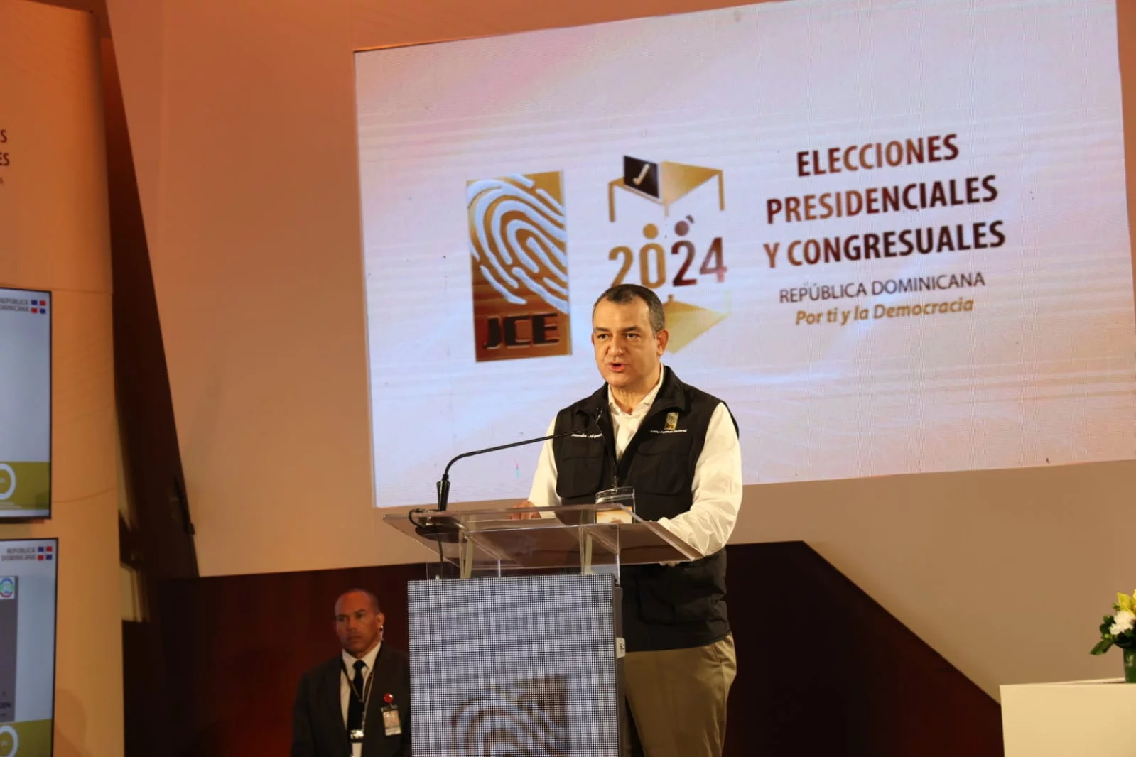 JCE llama a la ciudadanía a votar con civismo