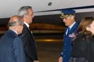 Abinader llega a Portugal para reunirse con Marcelo Rebelo de Sousa