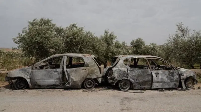 Así fue la venganza coordinada de grupos de colonos israelíes por el asesinato de un joven judío en Cisjordania