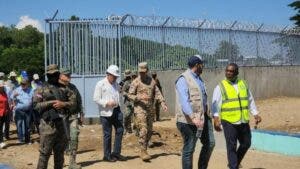 Observadores de la OEA se encuentra en la frontera para presenciar elecciones del domingo