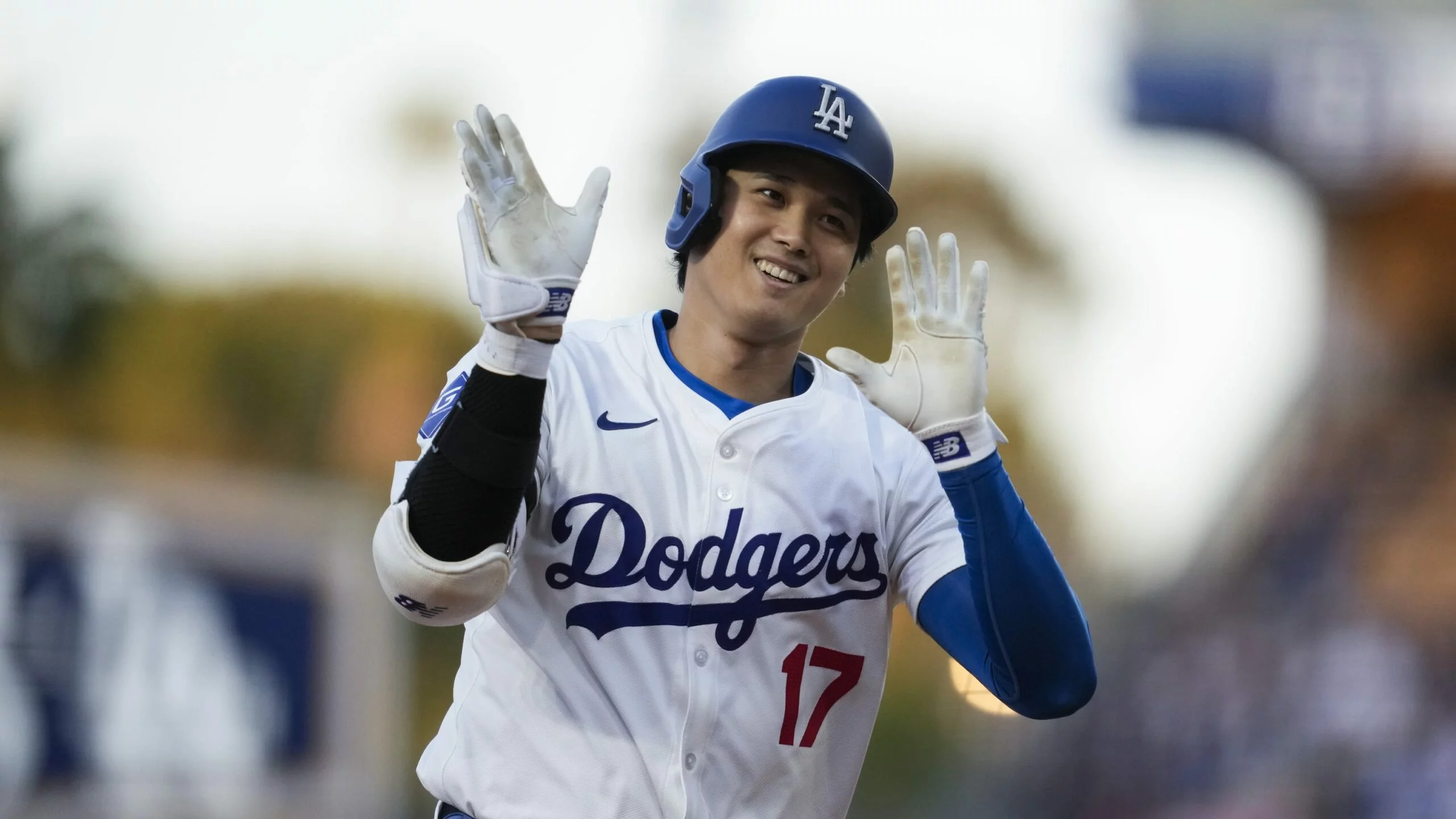 Ohtani casi la saca del Dodger Stadium con cañonazo de 473 pies