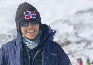 La dominicana Thais Herrera hace historia en alcanzar la cima del Monte Everest