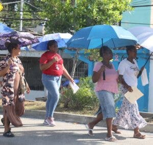 El verano, aún sin llegar, se deja sentir con fuertes temperaturas