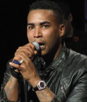 Don Omar anuncia está libre de cáncer