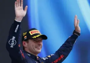 Verstappen engrosa liderazgo en España