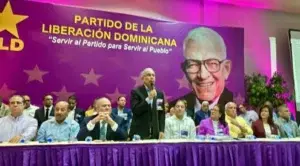 Danilo Medina pregona en PLD que  acabó la etapa de oposición “light”