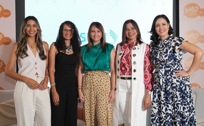 Seguros Sura celebra encuentro voces de madres