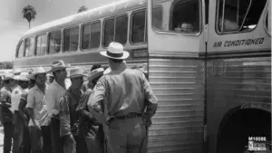 «Operación Espalda Mojada»: cómo fue hace 70 años la «mayor deportación masiva de migrantes de la historia de EE.UU.»