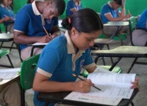 Más de 128 mil alumnos tomarán pruebas nacionales