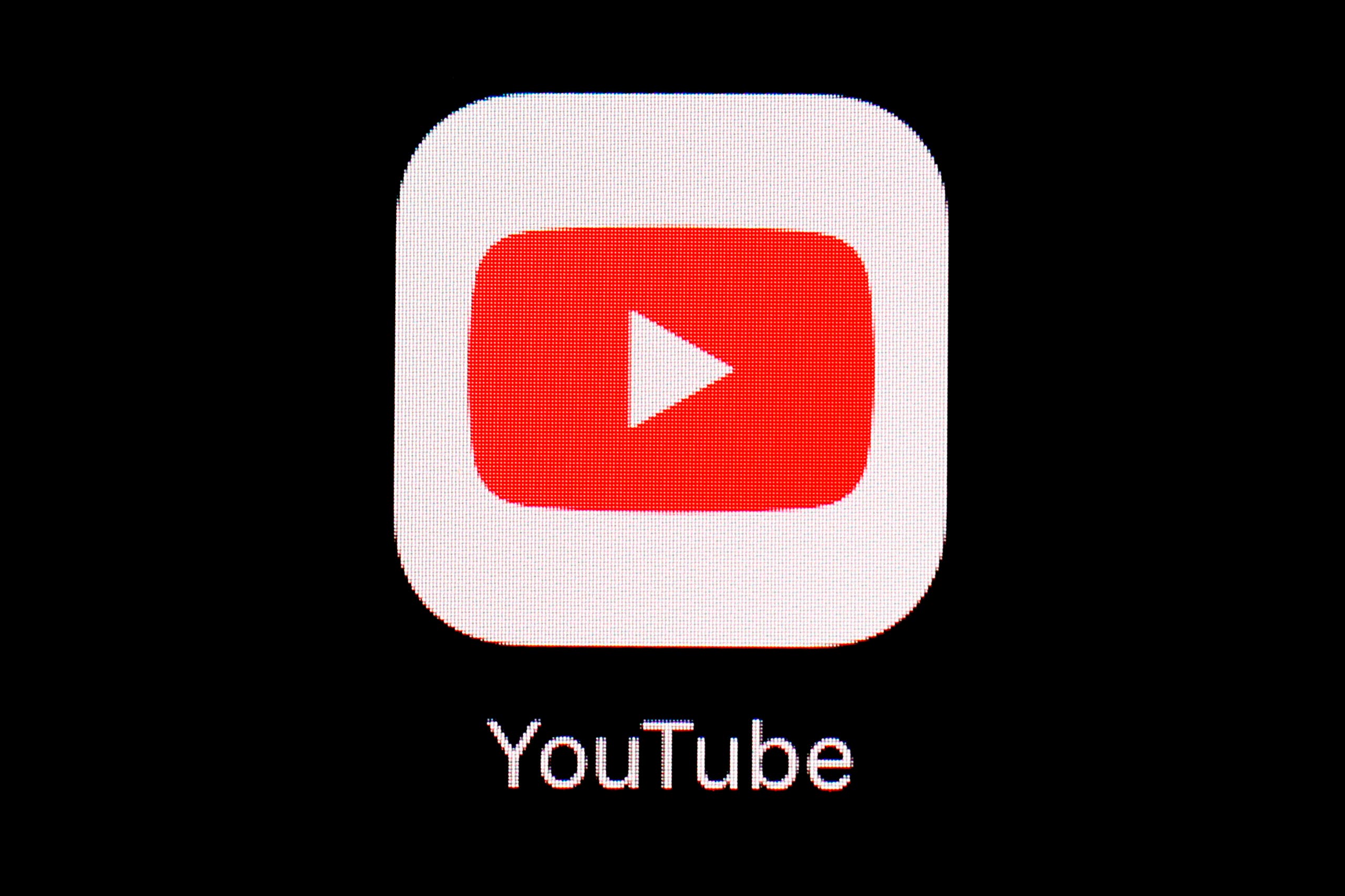 YouTube endurece su política de videos de armas con el fin de proteger a la juventud